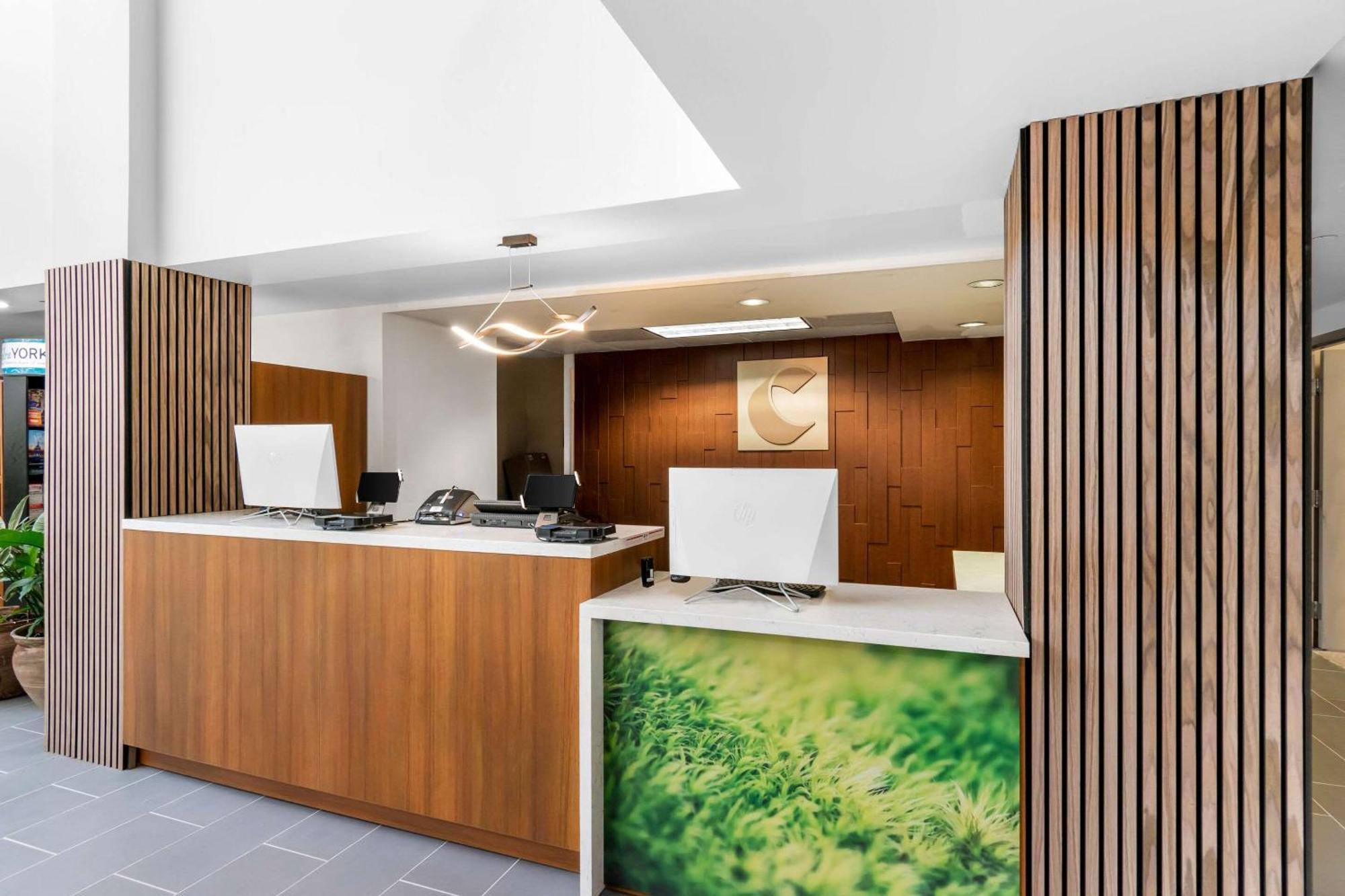 Comfort & North Hotel 2*