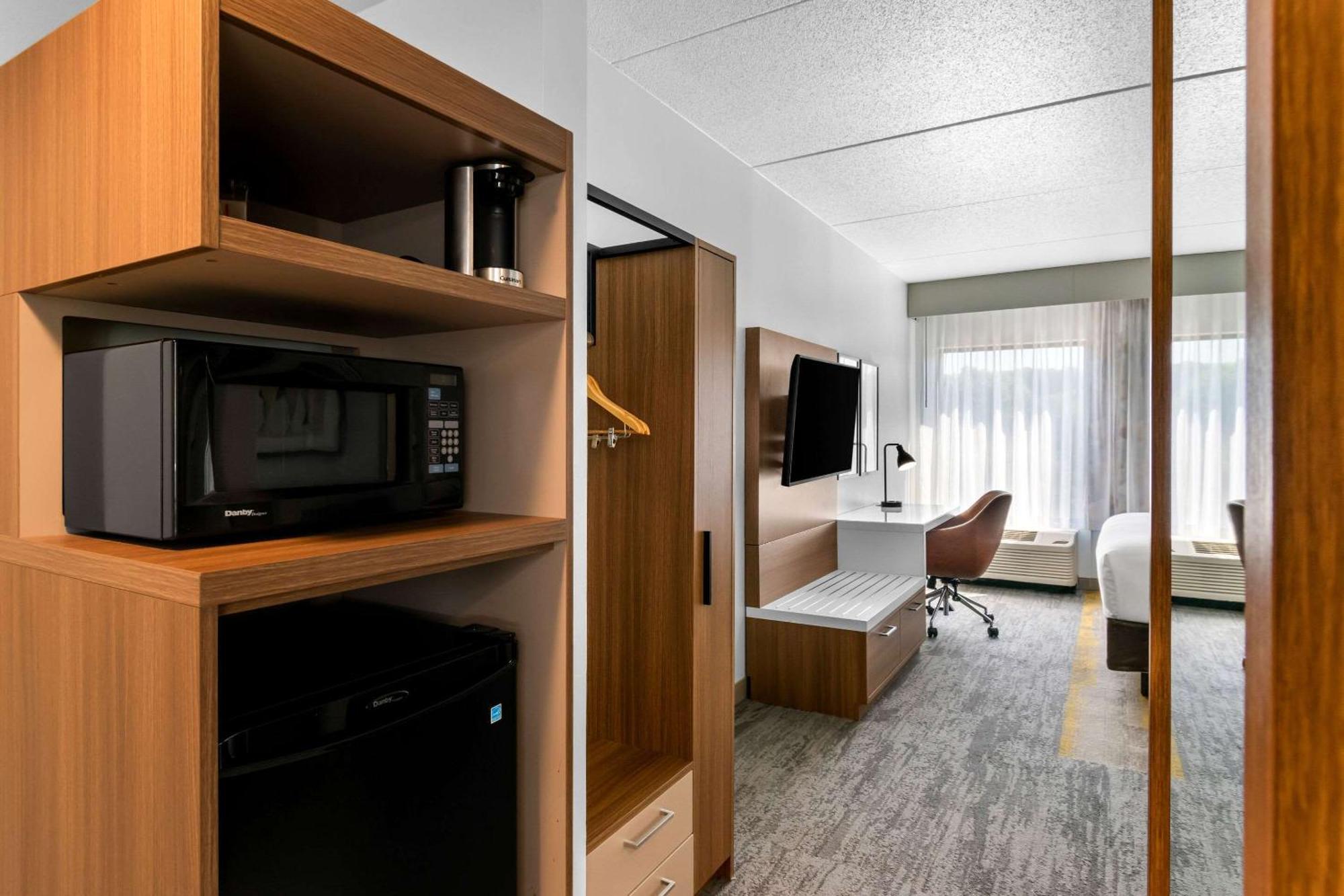 Comfort & North 2*