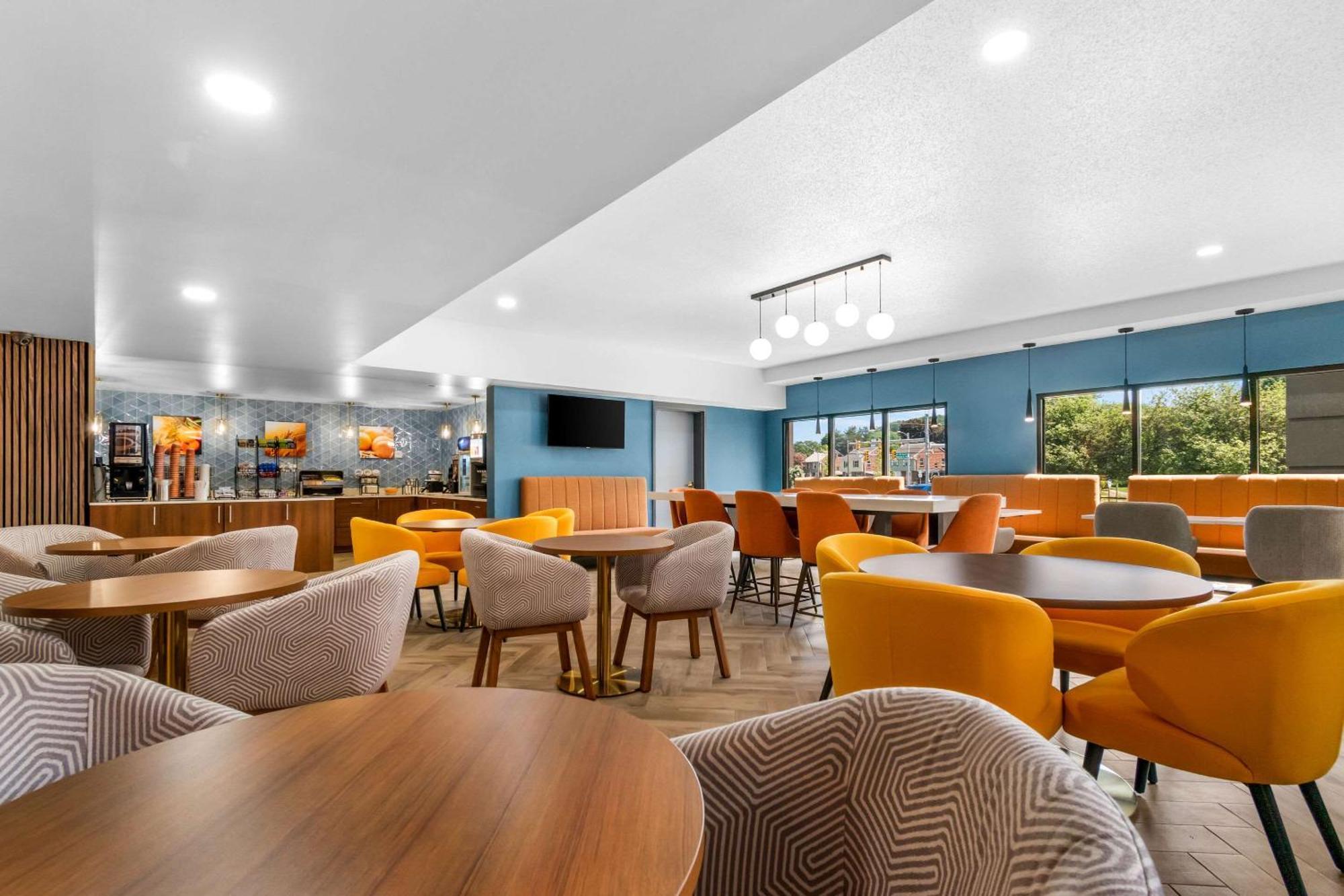 Hotel Comfort & North